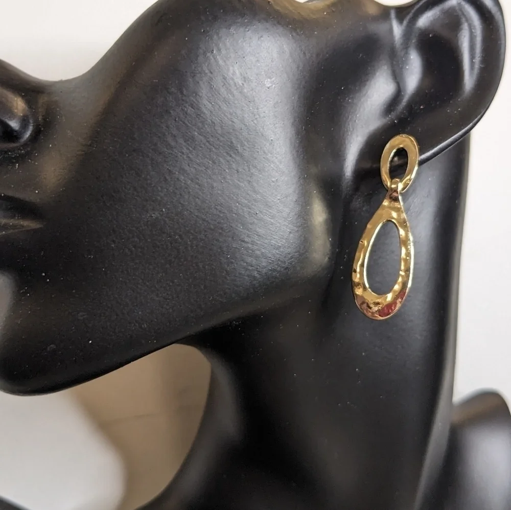 Ashley Stewart Gold‎ Tone Modern Drop Earrings